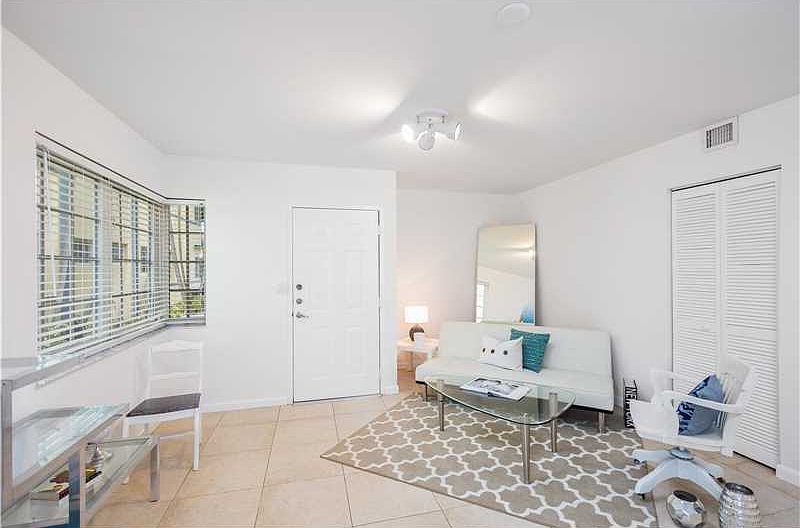 1st image of 600 Euclid Ave APT 3