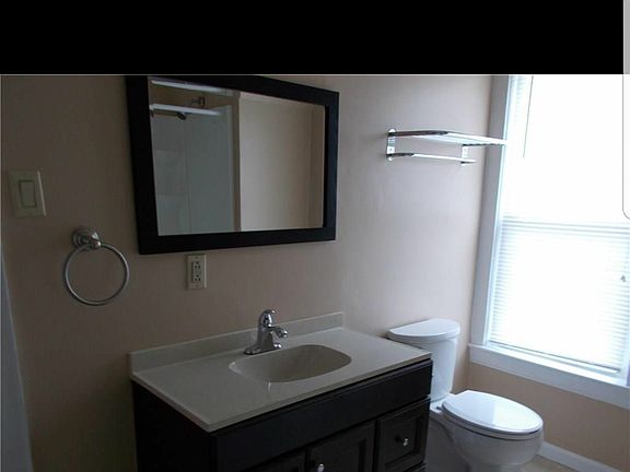 3rd image of 5110 Hope Ave