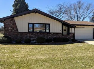 2739 42nd St, Two Rivers, WI 54241