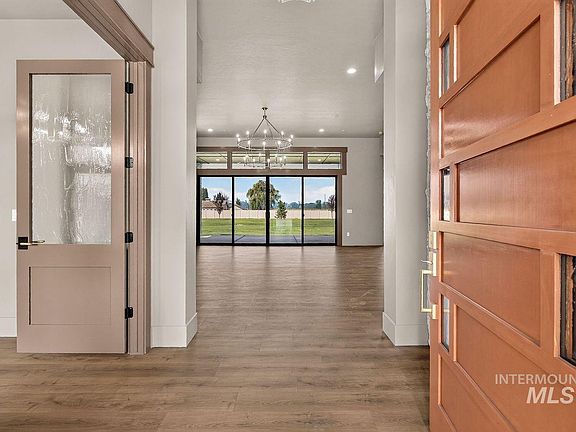 4th image of 5411 S Fountain Hills Ct