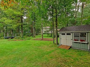 10 Sandstone Dr, Burnt Hills, NY 12027