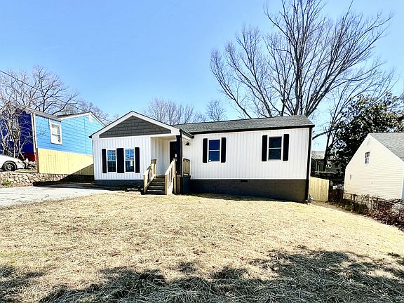 2nd image of 2106 McBrien Rd