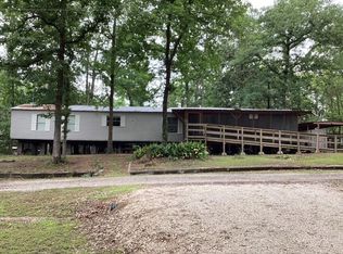 166 Wild Redbud Ln, Hemphill, TX 75948