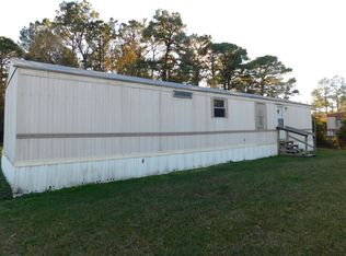 271 Rattan St, Newport, NC 28570
