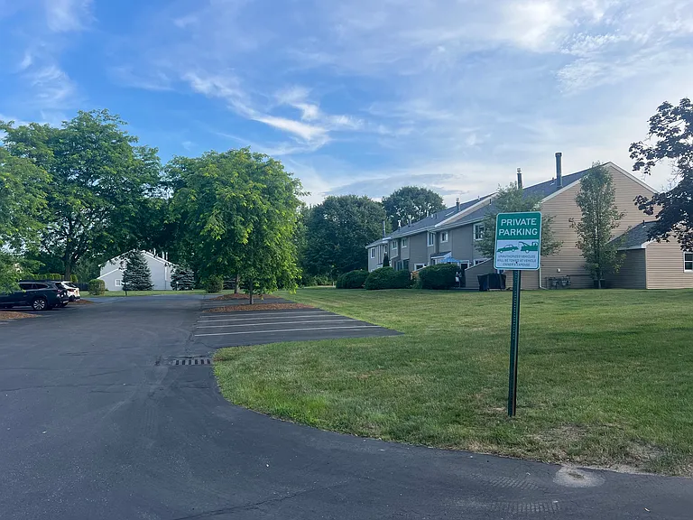 37 Preakness Way — Photo 21