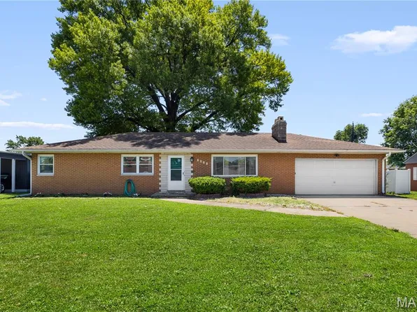 2912 State St, Granite City, IL 62040