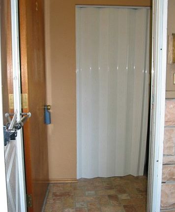 5th image of 330 7th Pl SE APT 2