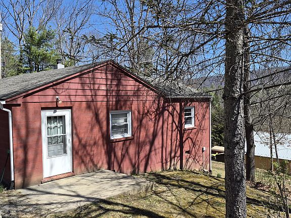 5th image of 211 Watertank Rd