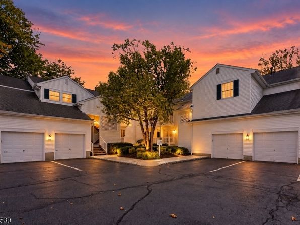 125 Smithfield Ct