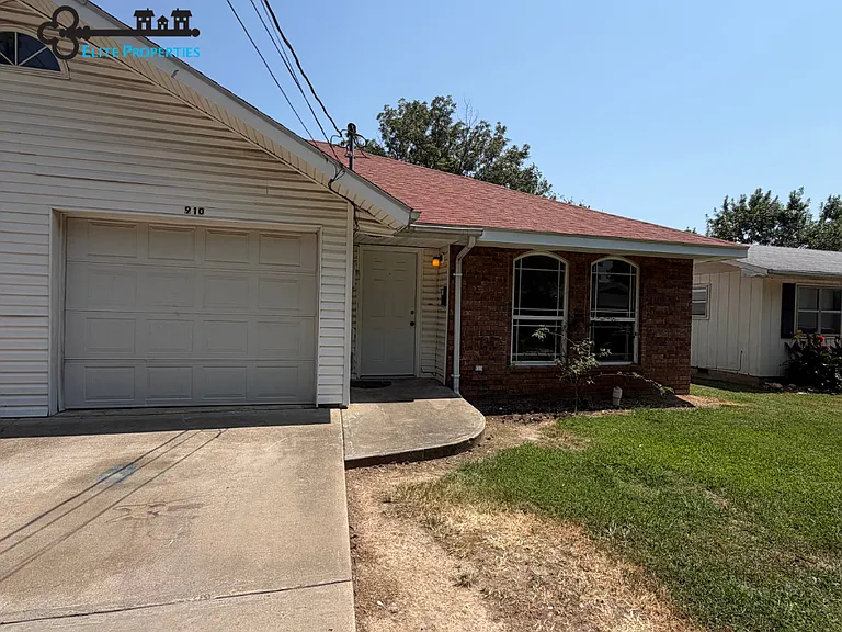 908 Rock Rd #908 — Photo 8