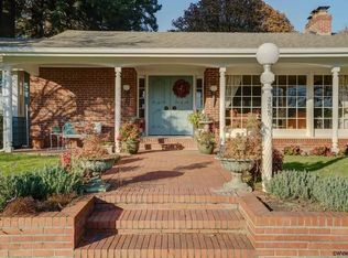 355 W High St, Stayton, OR