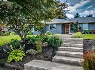 8990 SW Hazelvern Way, Portland, OR 97223