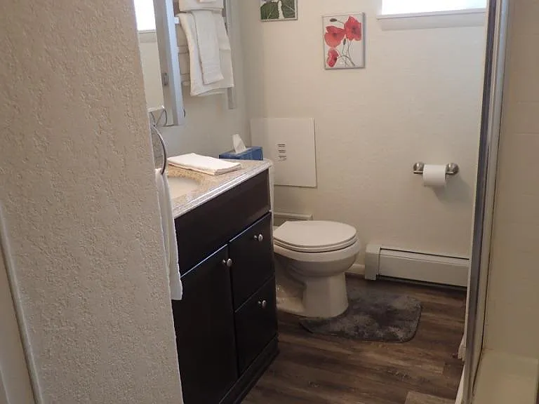 1305 E Kearney St — Photo 8