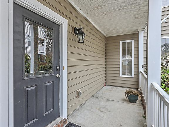 4th image of 132 Cypress View Rd