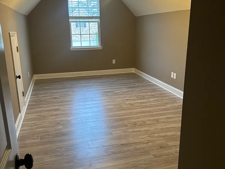 2nd floor bedroom