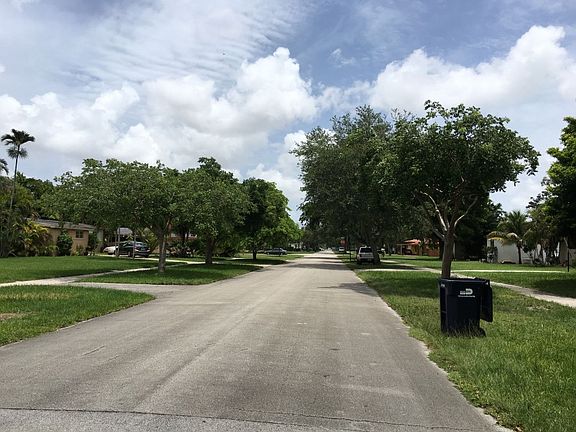 4th image of 1160 Nightingale Ave