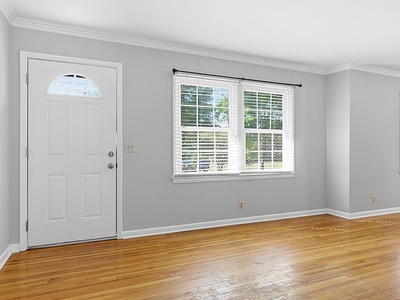 5th image of 119 Gates Dr