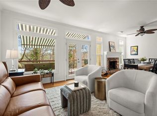 220 Riverview Trl, Roswell, GA 30075