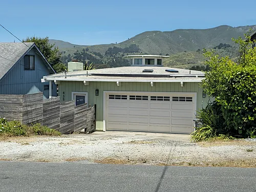435 6th St Photo 1