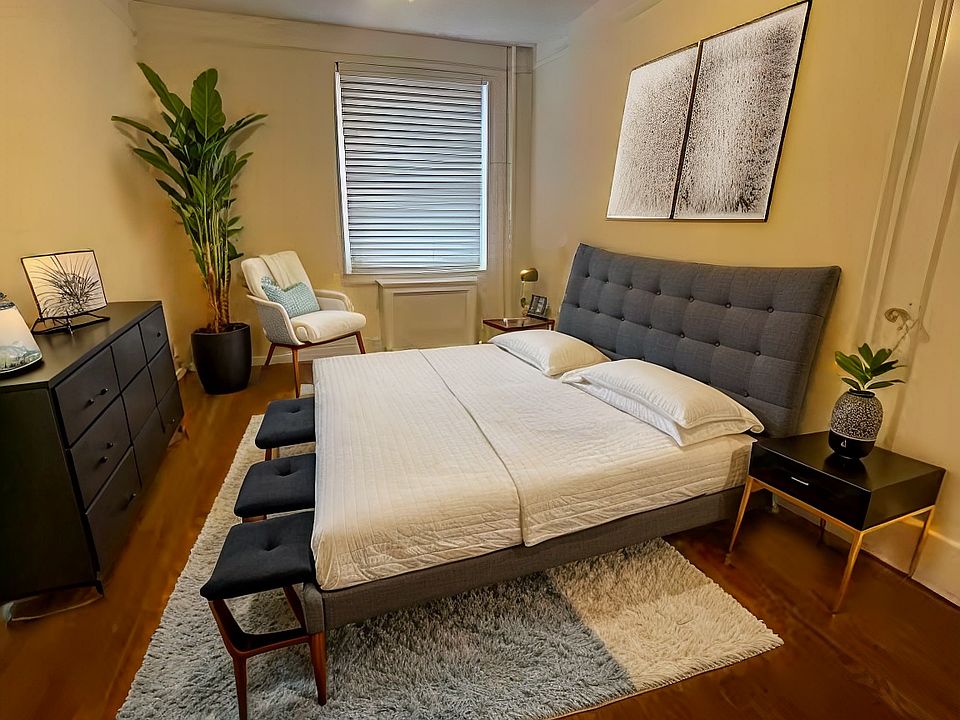 2nd image of 31-32 29th St #3J