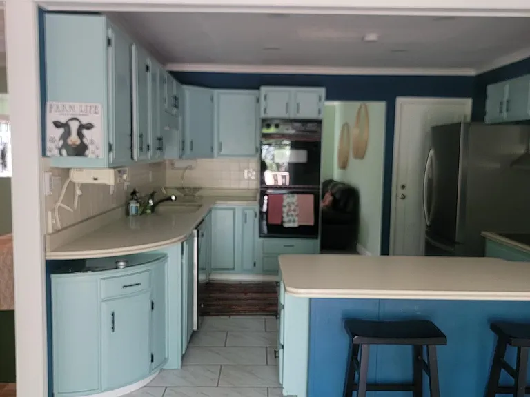 1405 Bates Dr — Photo 13