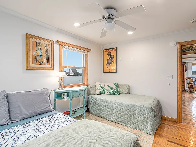 28 Koral Dr — Photo 35