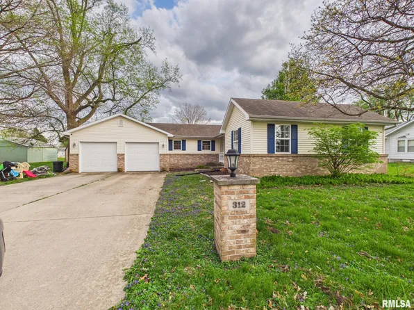 312 W Franklin St, Ashland, IL 62612