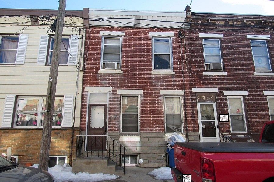 1st image of 328 Cantrell St