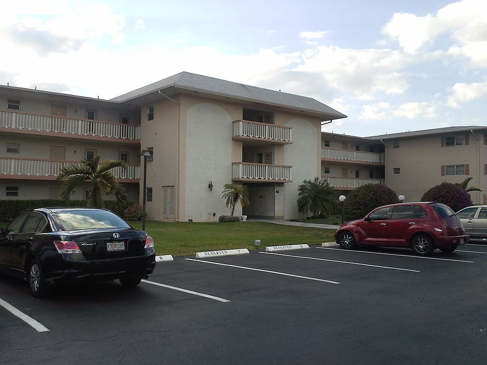 1st image of 1200 Hillcrest Ct APT 112