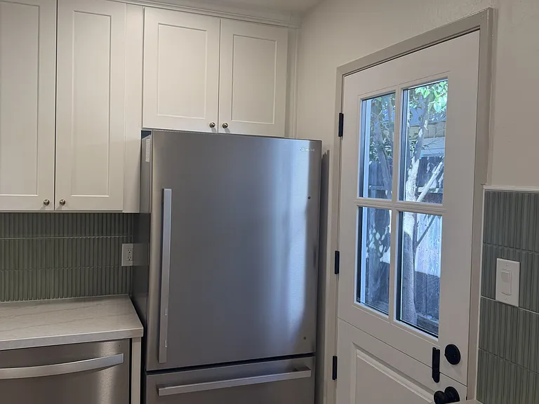 205 Alaska Ave #2 — Photo 6