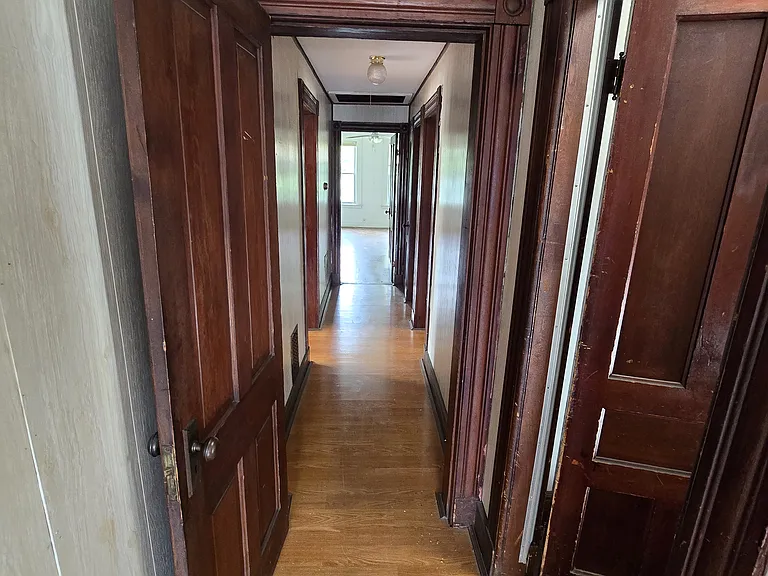 624 Dixwell Ave #3B — Photo 5
