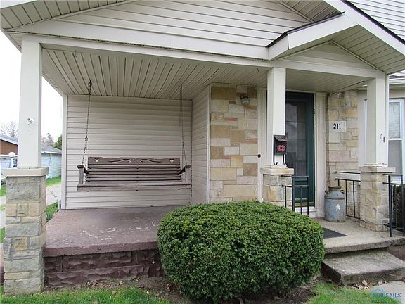 2nd image of 211 Spencerville St