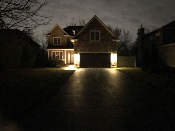 5th image of 229 Elm Ave