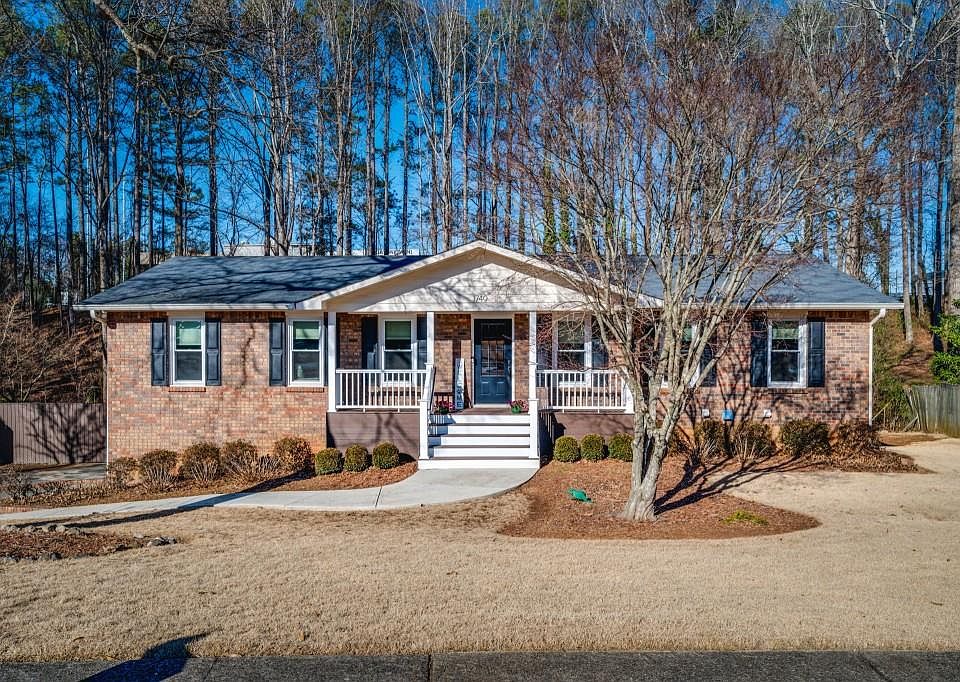 1st image of 1740 Aleta Dr