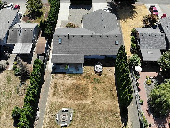 2nd image of 8328 Woodgrove Ct SE