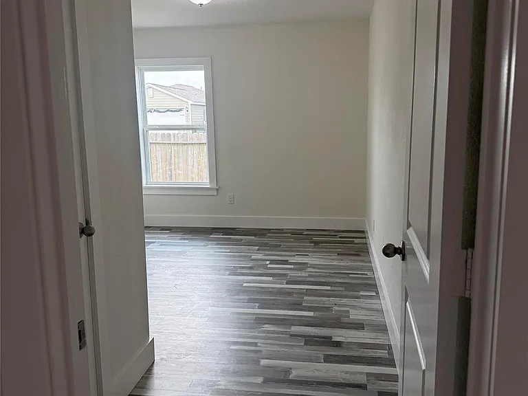 8419 Hannah Rd — Photo 9
