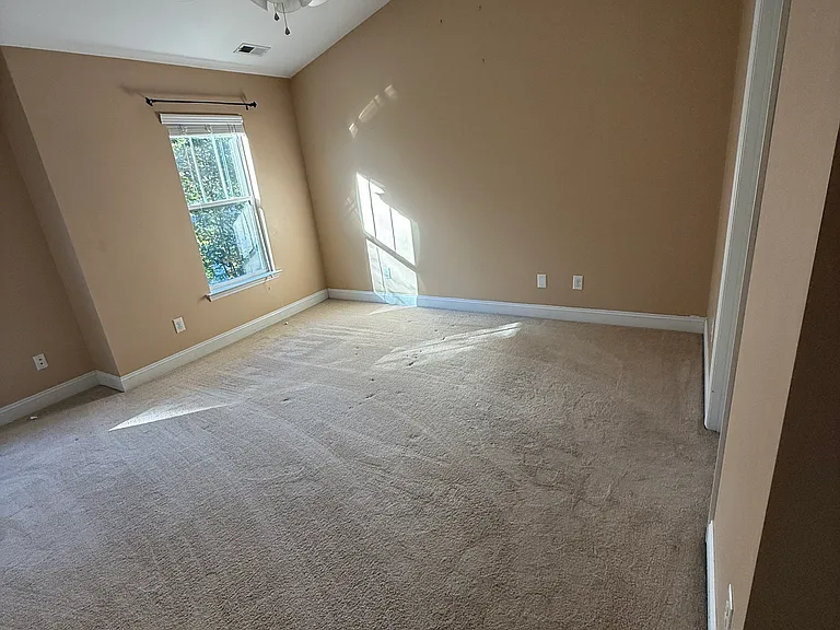 4330 Jean Ave — Photo 17