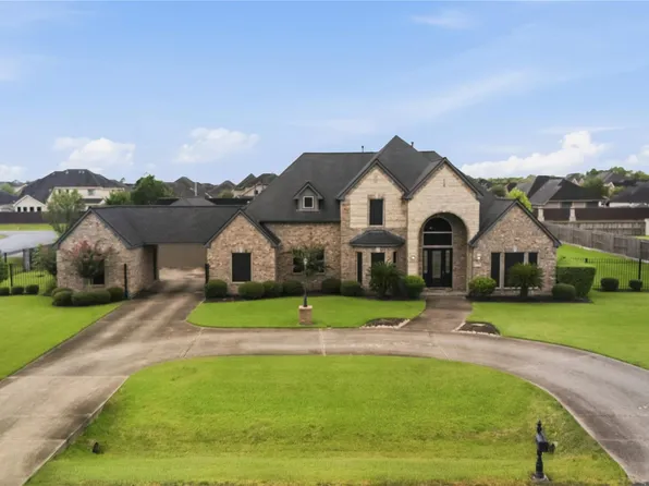 7702 Grovewood Ct, Pearland, TX 77581