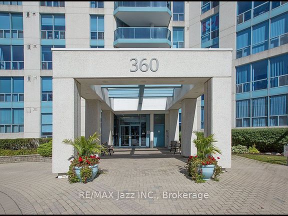 4th image of 360 Watson St W #105