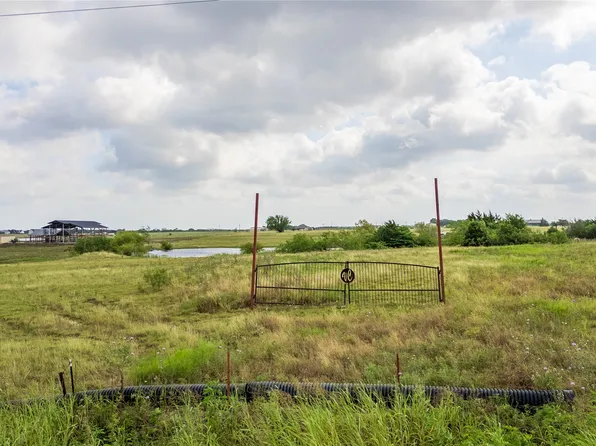 340 Stevens Rd, Ennis, TX 75119