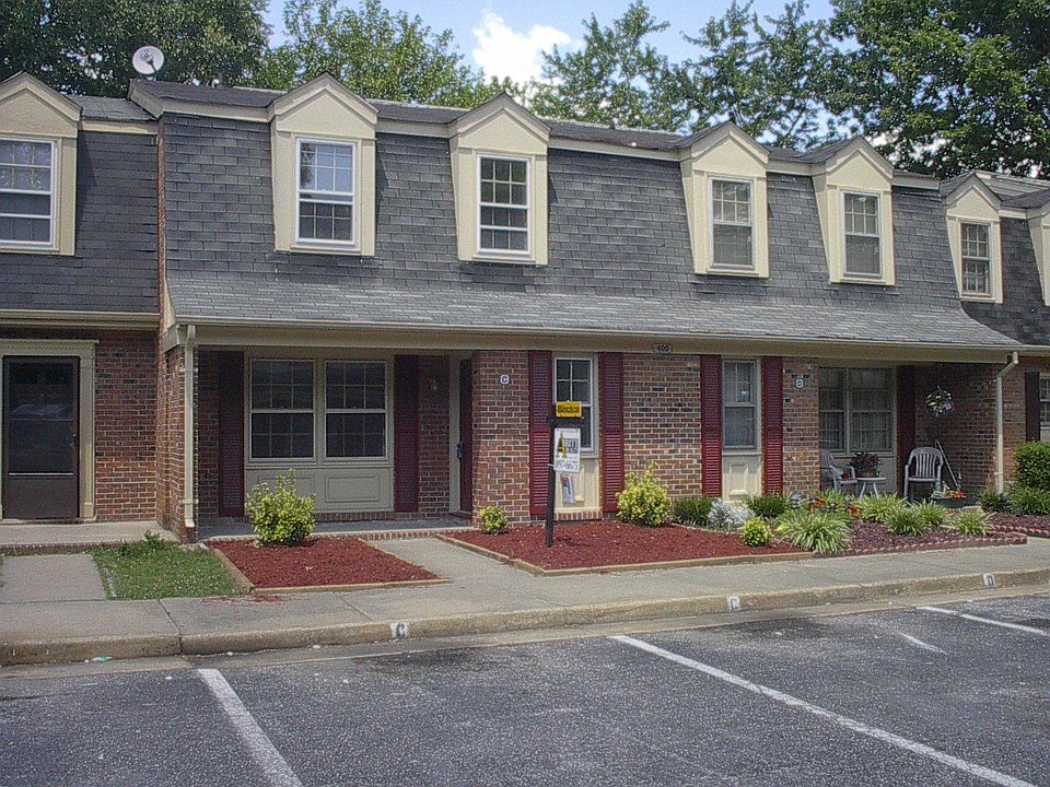 1st image of 400 Advocate Ct Unit C