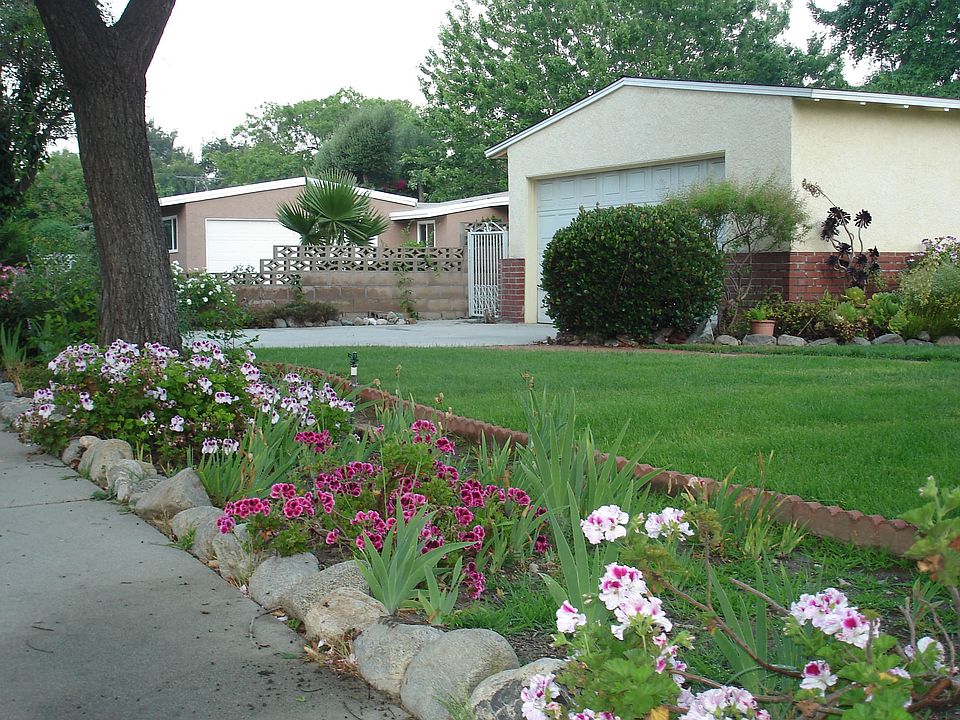 2nd image of 160 Brown Dr