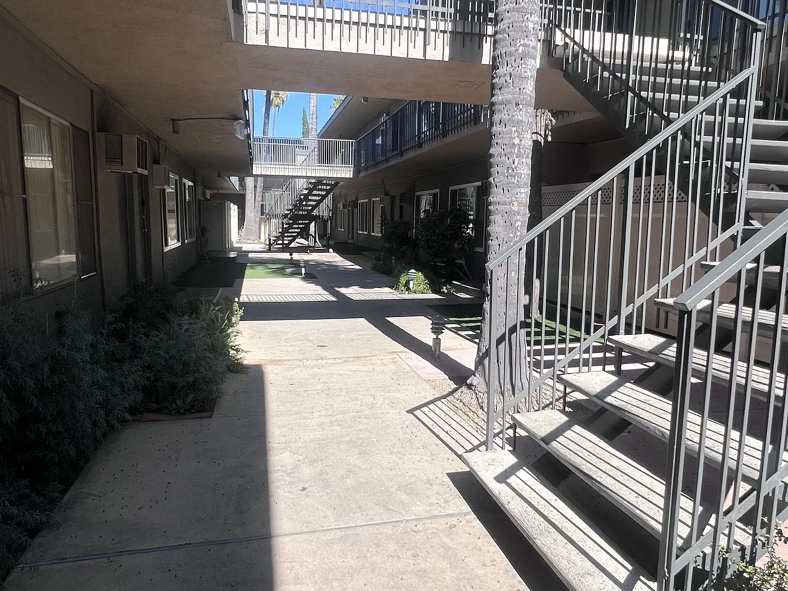 6245 Kester Ave — Photo 3