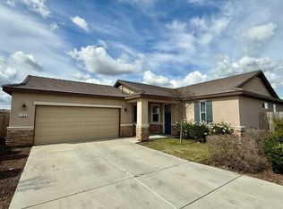 1762 Bolton Avenue, Tulare, CA 93274