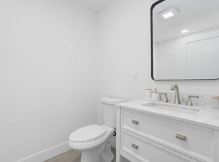 1236 Butterfield Way, Pittsburgh, PA 15212