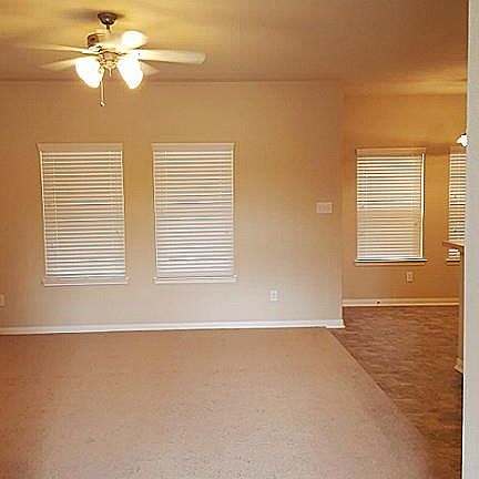4th image of 2200 Shady Pine Dr