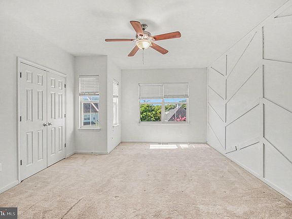 5th image of 3041 Chinkapin Oak Ln