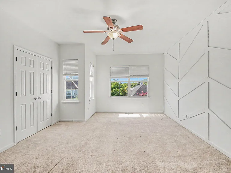 3041 Chinkapin Oak Ln — Photo 5