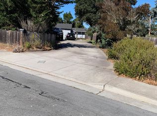 862 Congress Ave #B, Pacific Grove, CA 93950