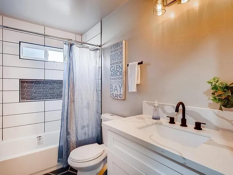 4023 Vista Grande Dr — Photo 11